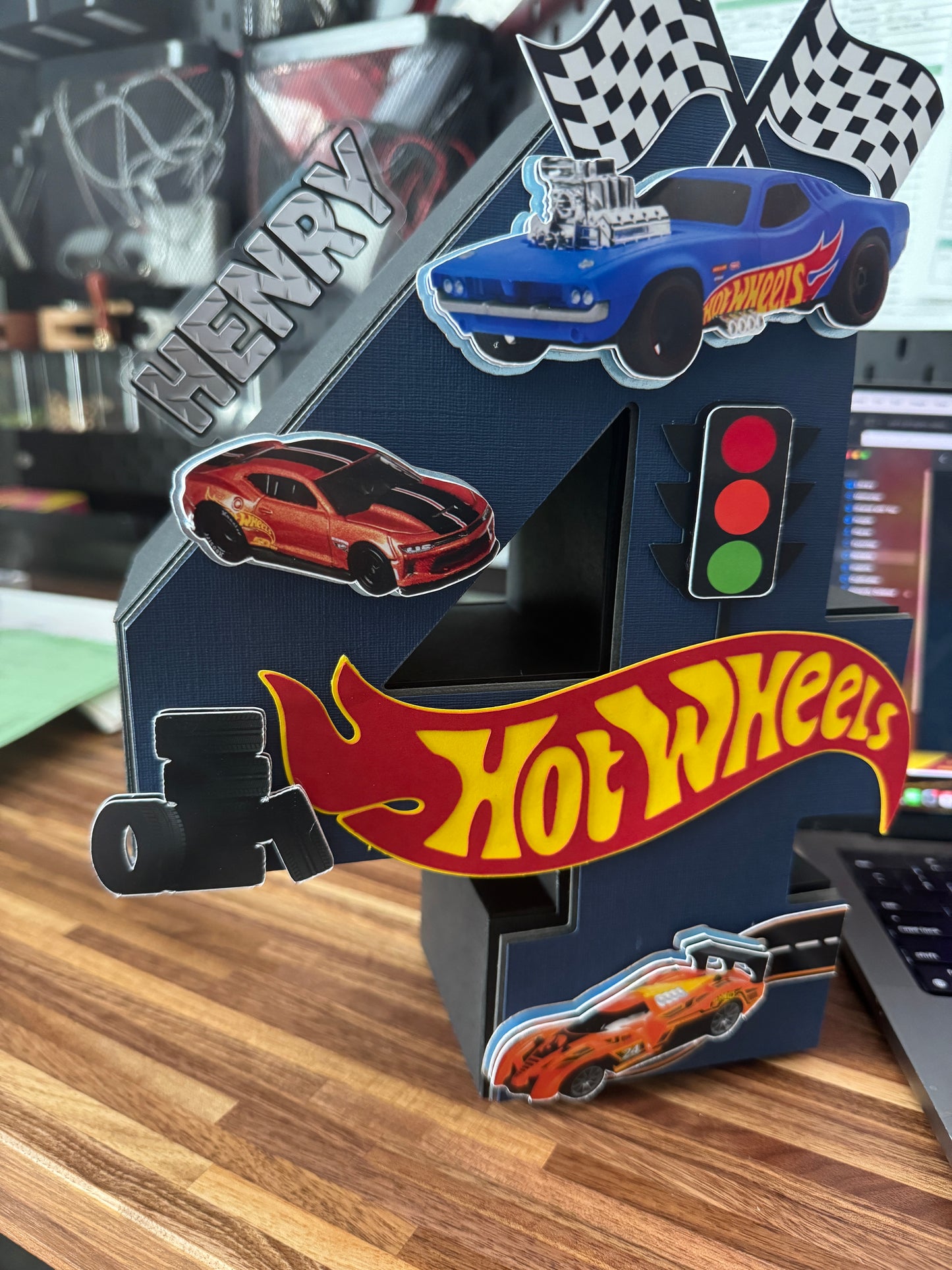 Hot wheels - 3D Number/ Letter