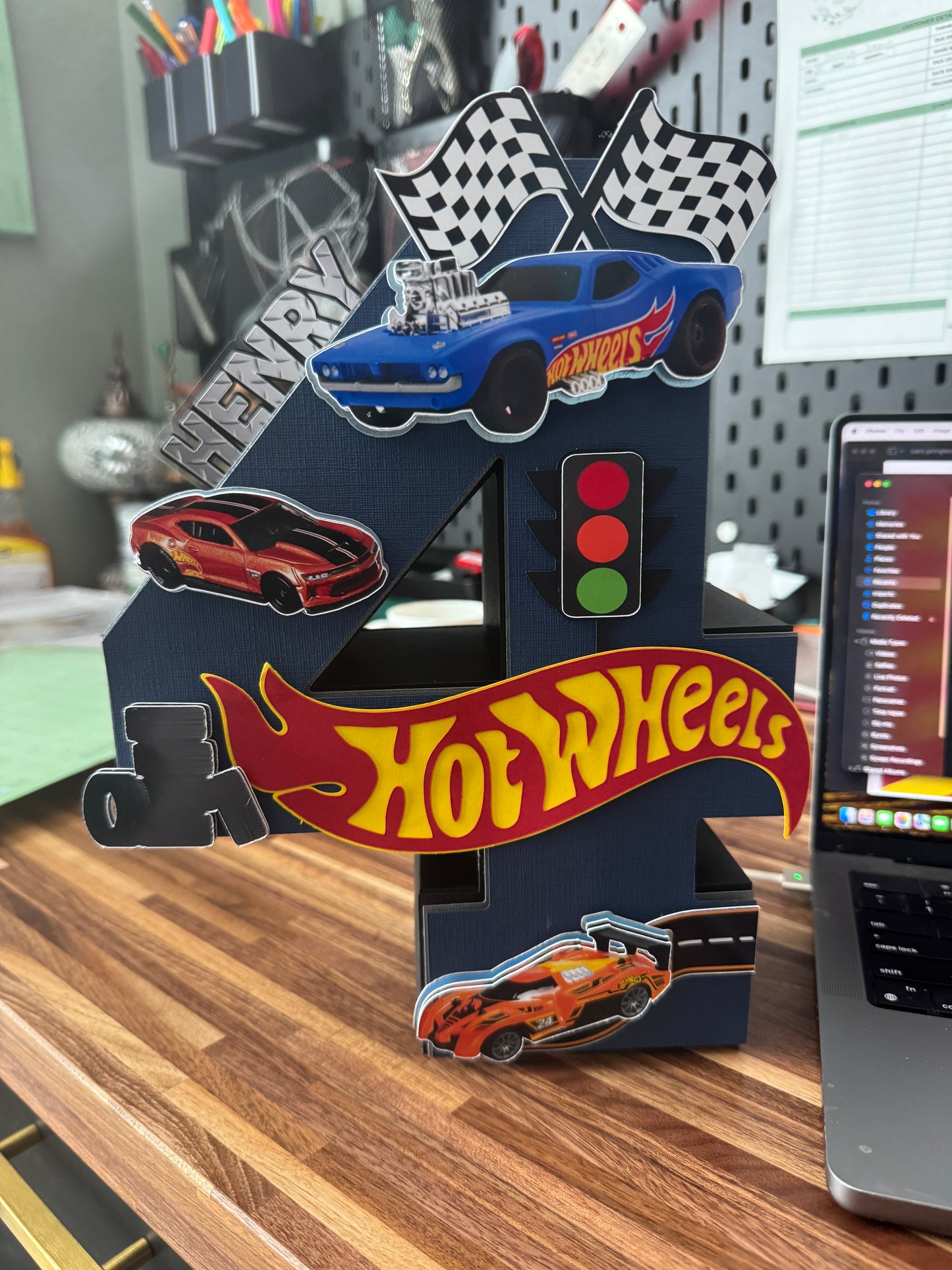 Hot wheels - 3D Number/ Letter