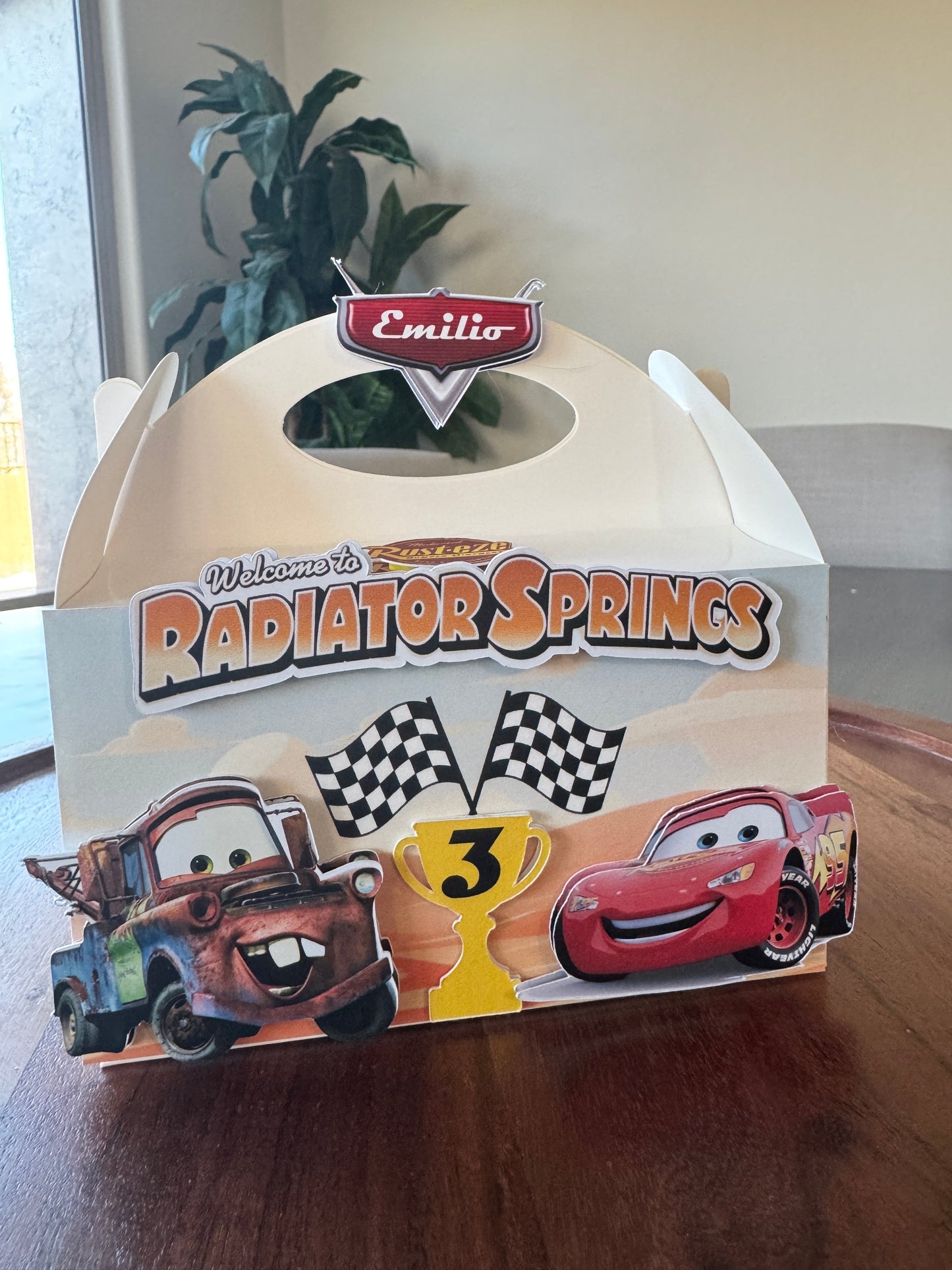 Cars; Radiator Springs - Gable box