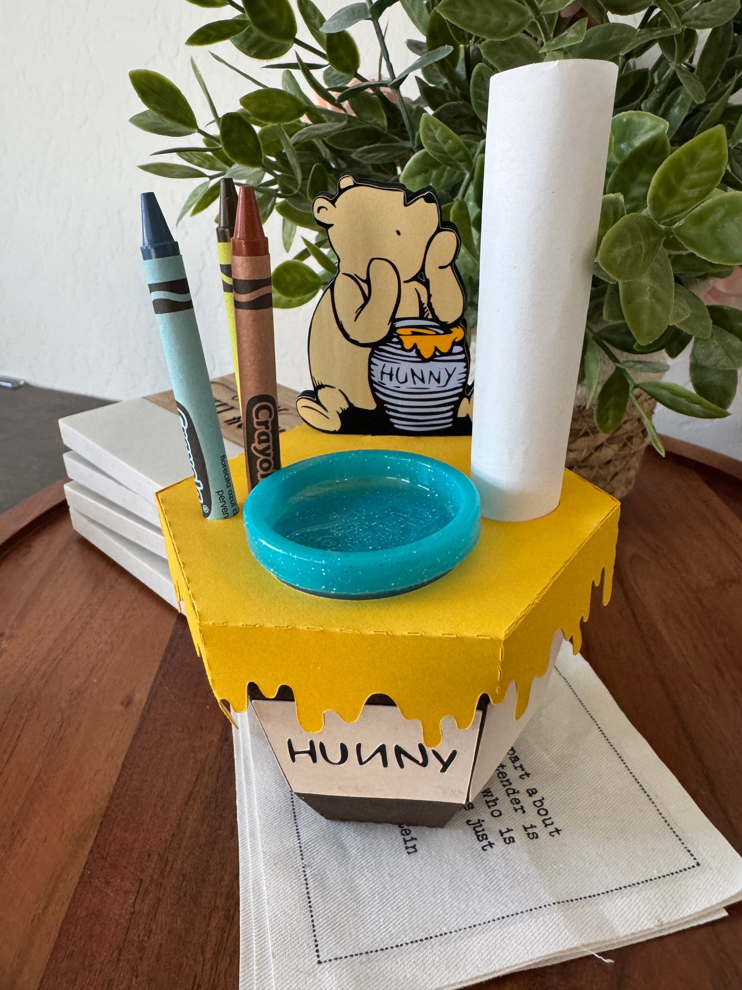 Winnie the Pooh Box - Honey Pot