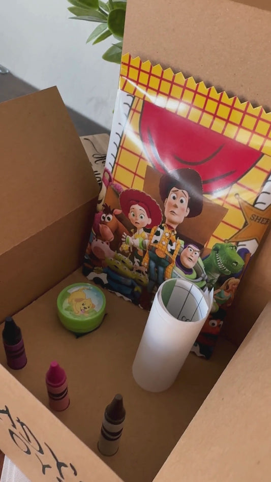 Mini caja de actividades de Toy Story: temática "Los juguetes de Andy"